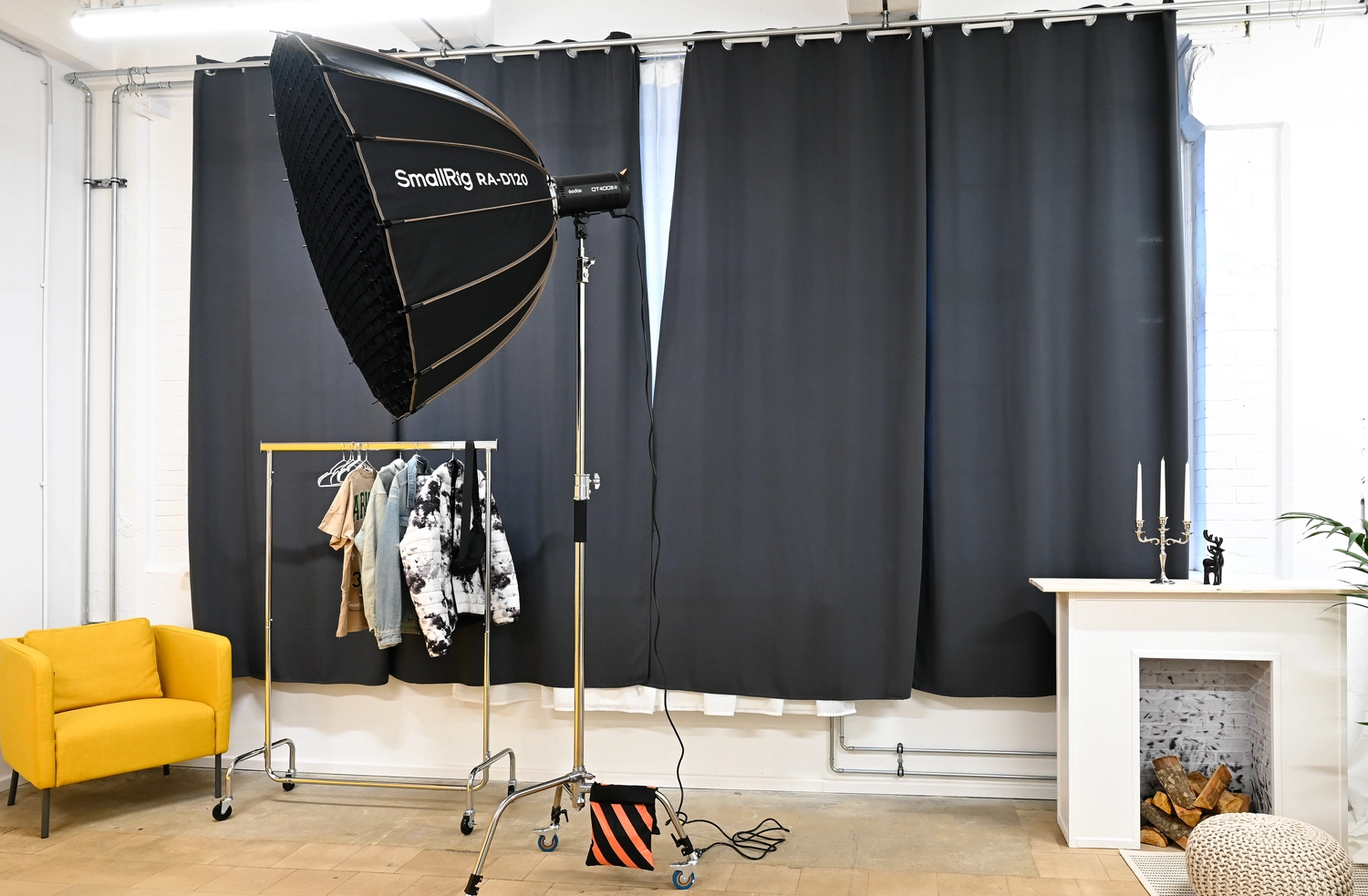 Eduard Bodnar - Fotografie und Studiovermietung - Aufnahmeraum